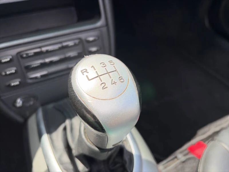 2001 Porsche 996 Carrera - Image 15 of 23