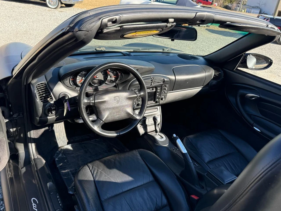 2001 Porsche 996 Carrera - Image 19 of 31