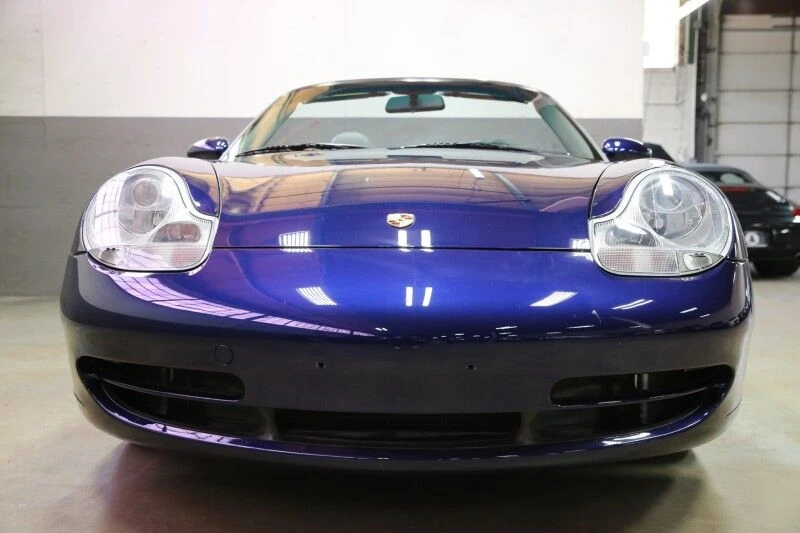 2001 Porsche 996 Carrera - Image 22 of 31
