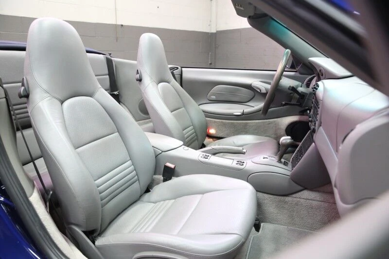 2001 Porsche 996 Carrera - Image 14 of 31
