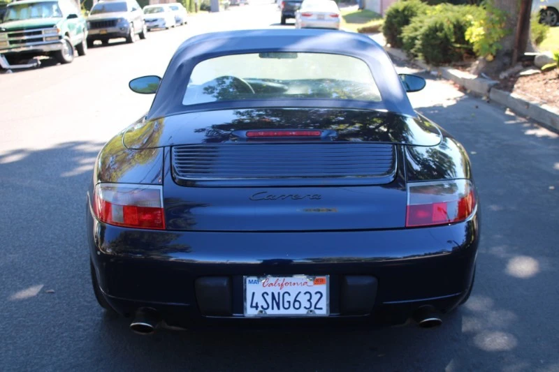 2001 Porsche 996 Carrera - Image 8 of 18