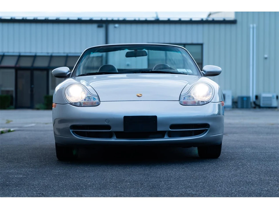 2001 Porsche 996 Carrera - Image 4 of 31