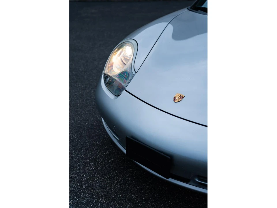 2001 Porsche 996 Carrera - Image 12 of 31