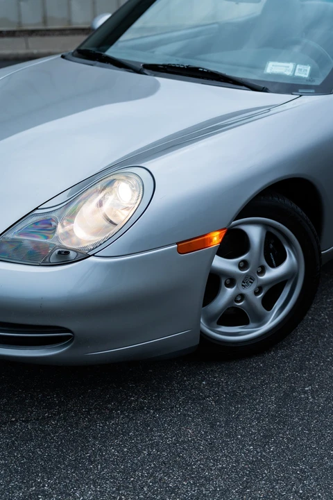 2001 Porsche 996 Carrera - Image 11 of 31