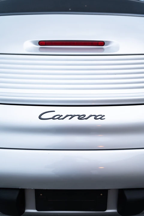 2001 Porsche 996 Carrera - Image 18 of 31