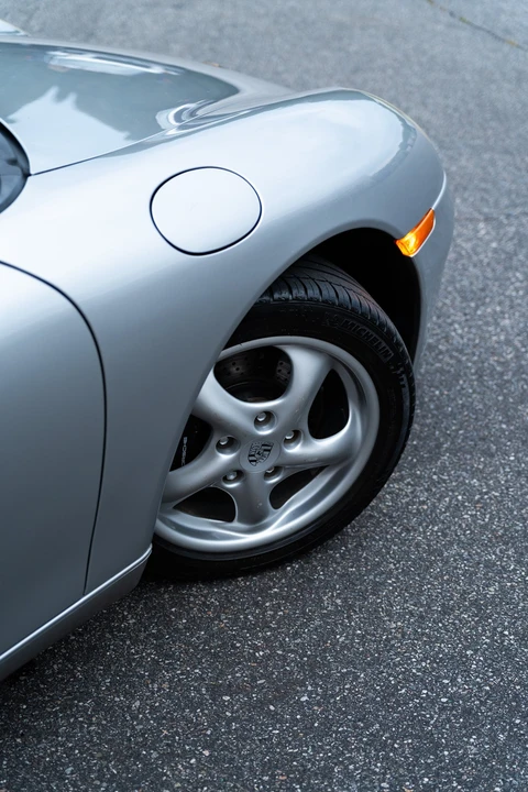 2001 Porsche 996 Carrera - Image 19 of 31