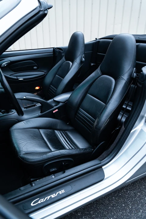 2001 Porsche 996 Carrera - Image 27 of 31