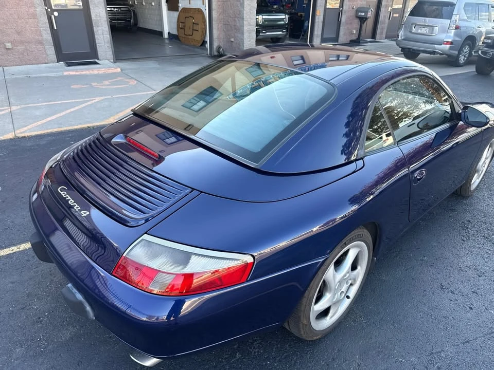 2001 Porsche 996 Carrera 4 - Image 18 of 20