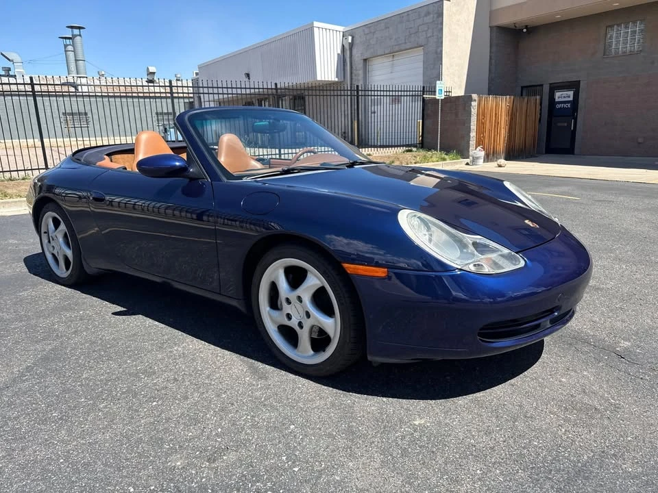 2001 Porsche 996 Carrera 4 - Image 3 of 20