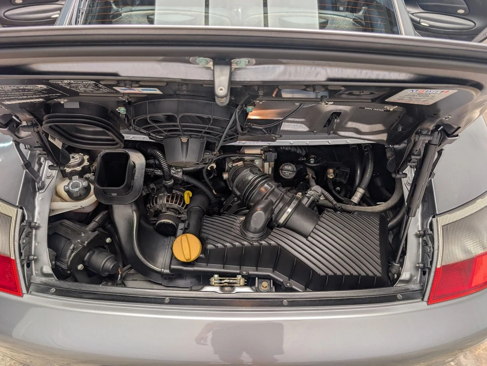 2001 Porsche 996 Carrera - Image 23 of 31