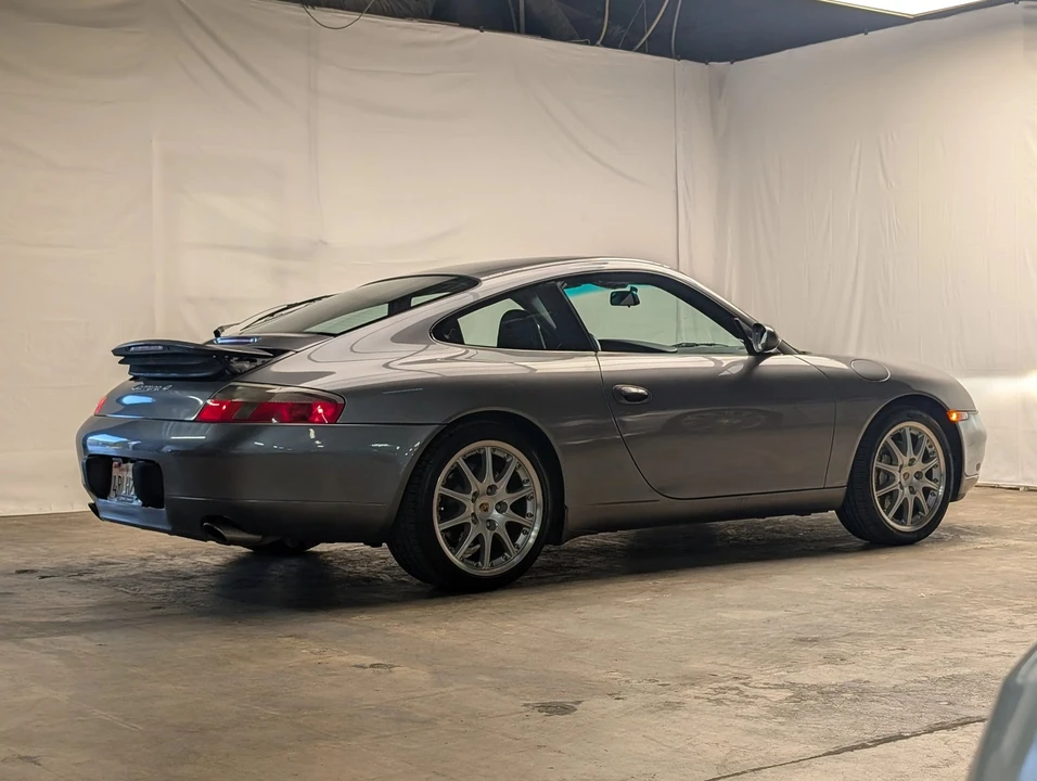 2001 Porsche 996 Carrera - Image 7 of 31