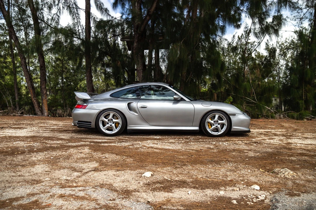 2001 Porsche 996 Turbo - Image 7 of 31