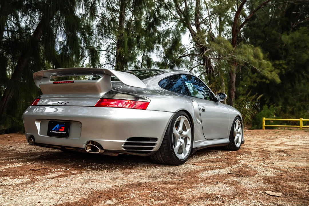 2001 Porsche 996 Turbo - Image 5 of 31