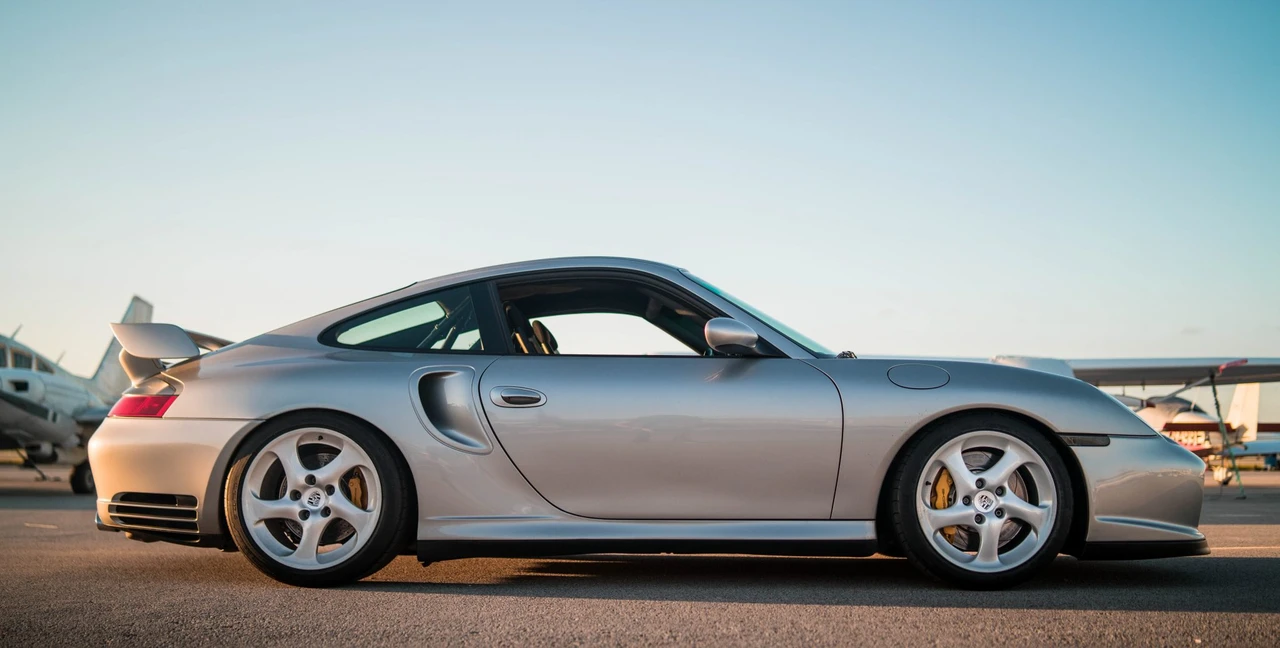 2001 Porsche 996 Turbo - Image 4 of 31