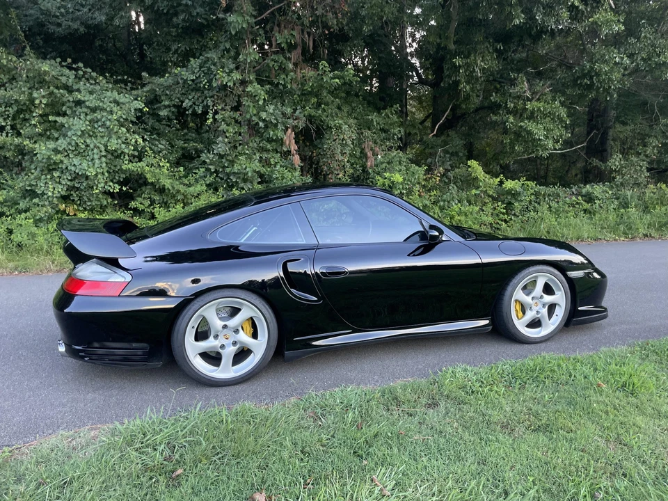 2001 Porsche 996 Turbo - Image 24 of 31