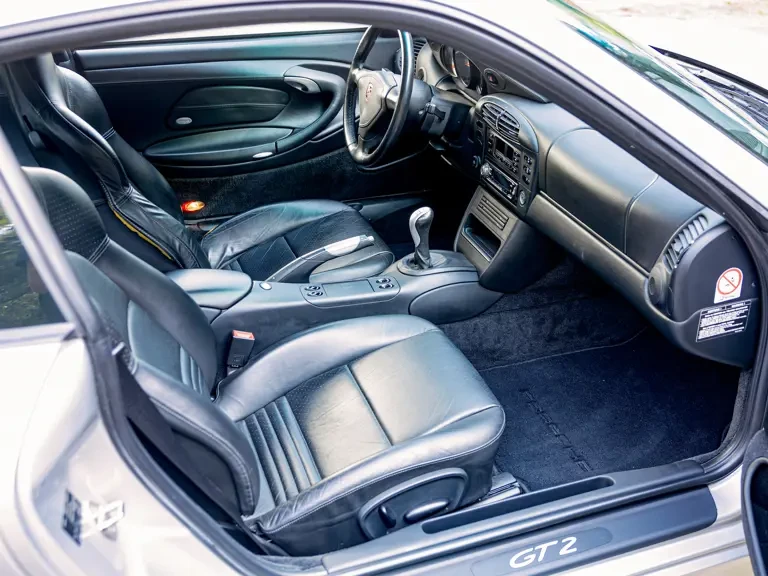 2001 Porsche 996 GT2 - Image 12 of 31