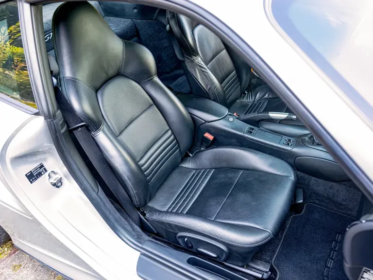2001 Porsche 996 GT2 - Image 21 of 31