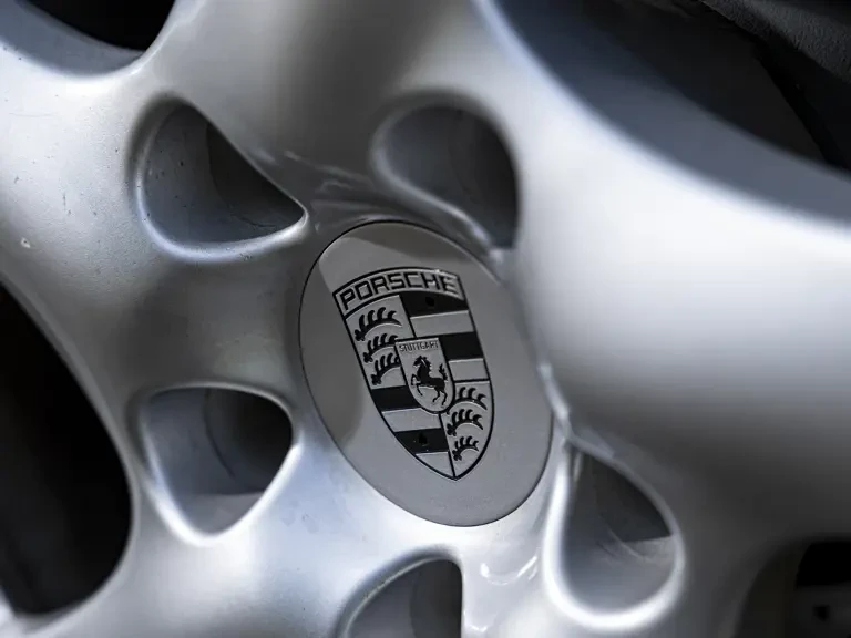 2001 Porsche 996 GT2 - Image 30 of 31