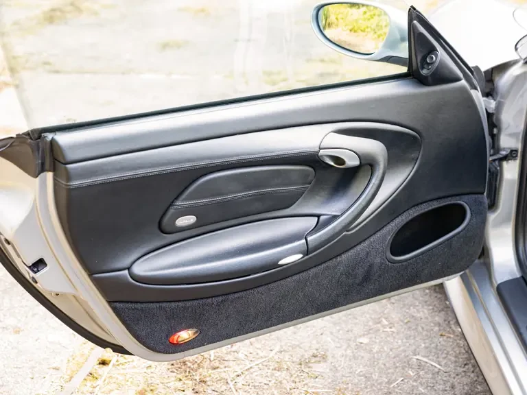 2001 Porsche 996 GT2 - Image 23 of 31