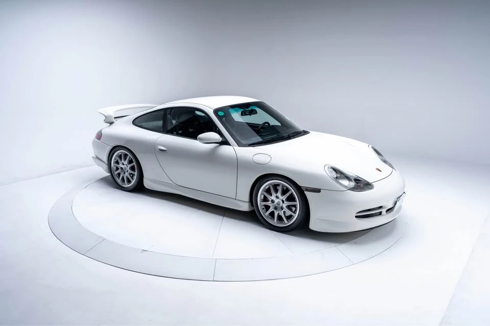 2001 Porsche 996 GT3 - Image 2 of 19