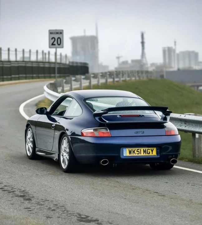 2001 Porsche 996 GT3 - Image 25 of 31