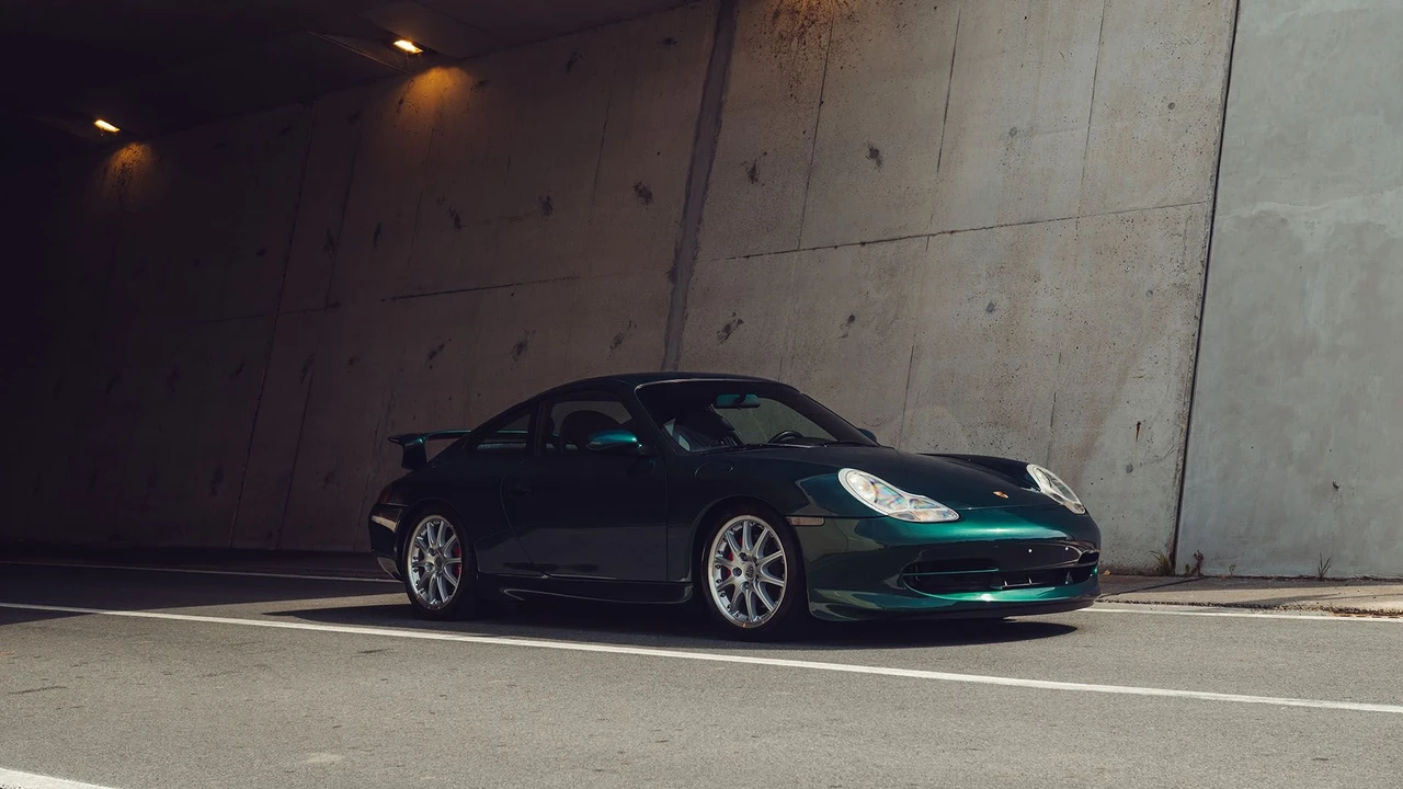 2001 Porsche 996 GT3 - Image 8 of 31