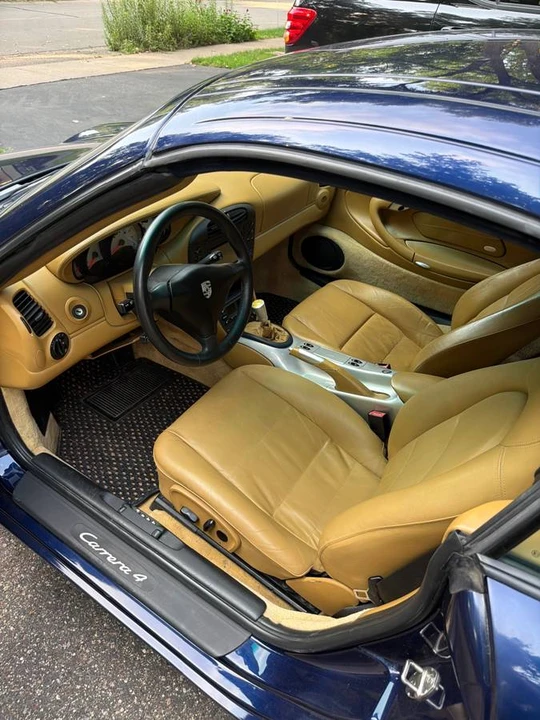2001 Porsche 996 Carrera - Image 3 of 10