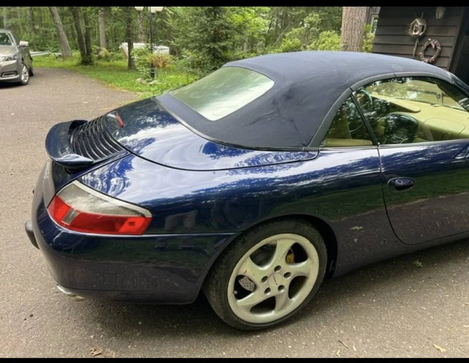 2001 Porsche 996 Carrera - Image 10 of 10