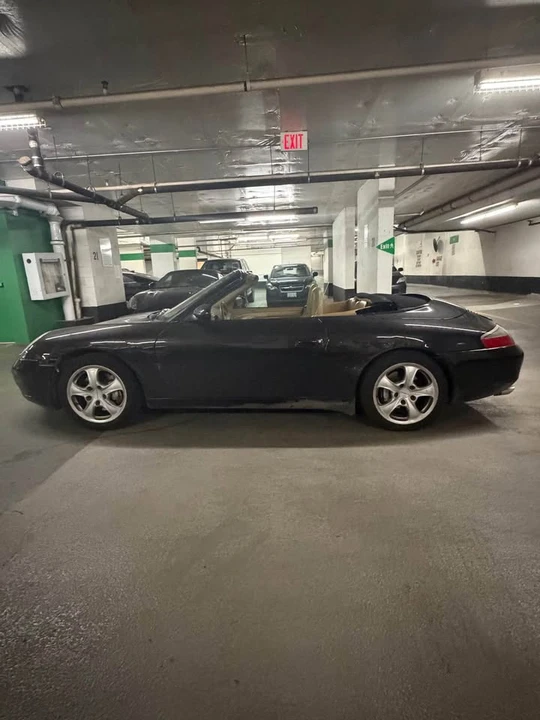 2001 Porsche 996 Carrera - Image 4 of 16