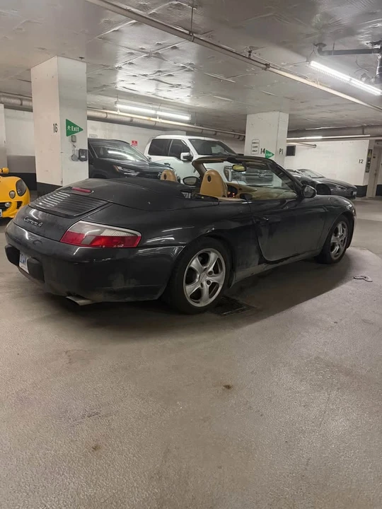 2001 Porsche 996 Carrera - Image 8 of 16