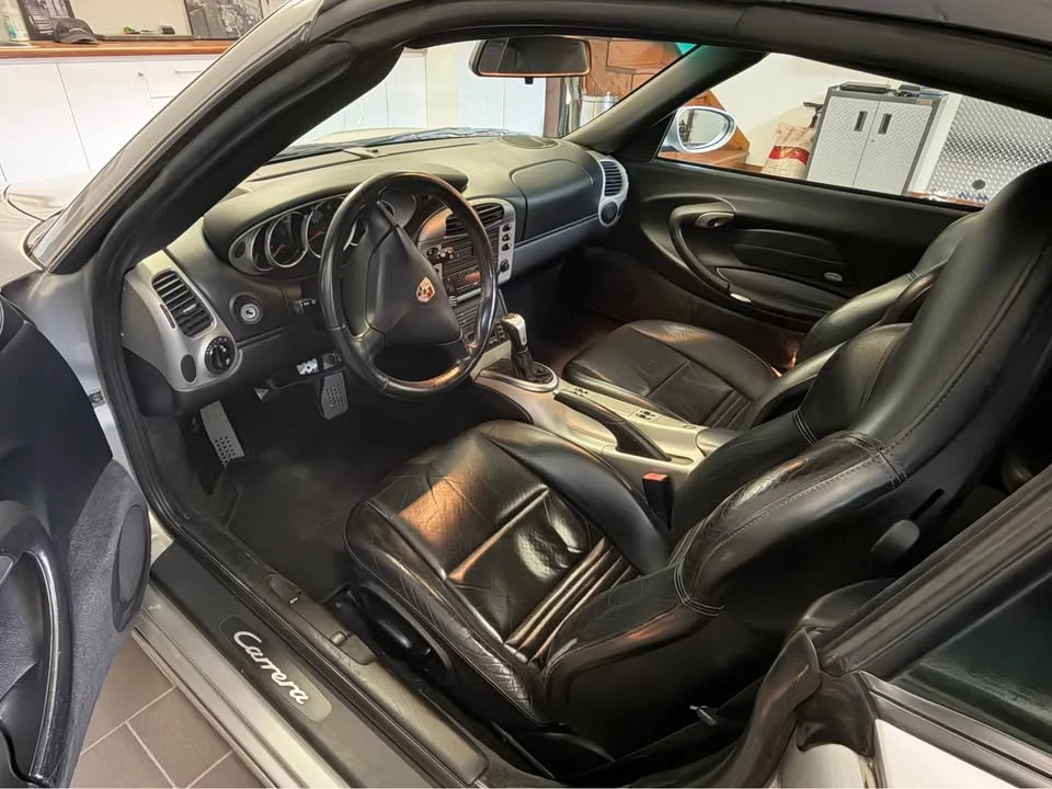 2001 Porsche 996 Carrera - Image 8 of 10
