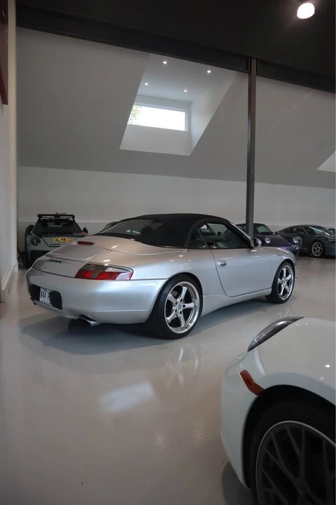 2001 Porsche 996 Carrera - Image 2 of 10