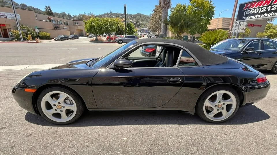 2001 Porsche 986 Boxster - Image 4 of 20