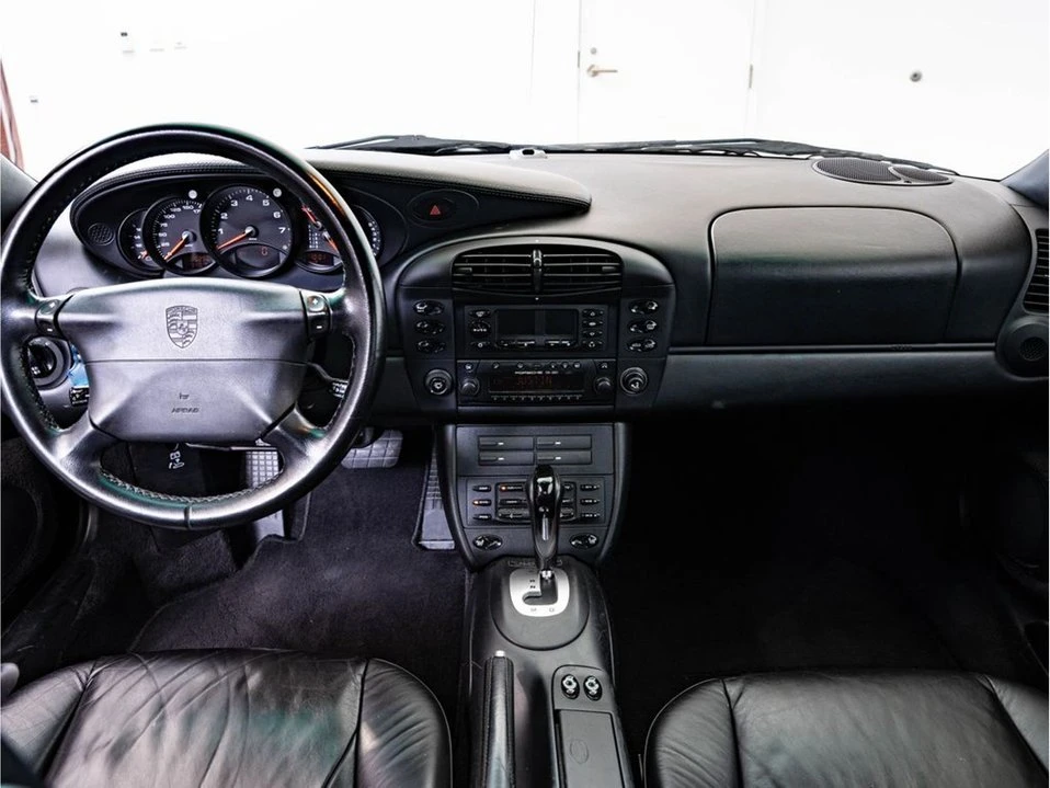 2001 Porsche 996 Carrera - Image 6 of 20