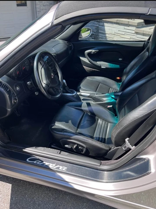 2001 Porsche 996 Carrera - Image 6 of 12