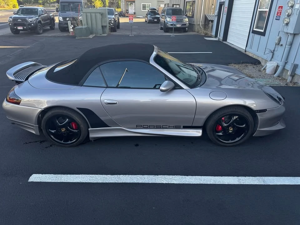 2001 Porsche 996 Carrera - Image 10 of 20