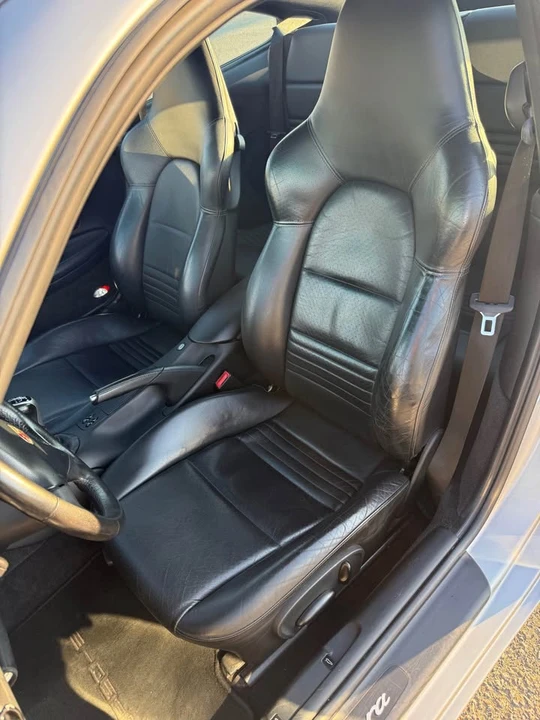 2001 Porsche 996 Carrera - Image 6 of 8