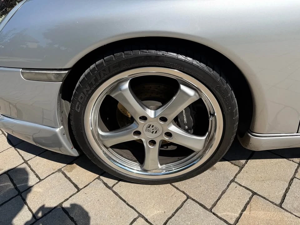 2001 Porsche 996 Carrera - Image 9 of 15