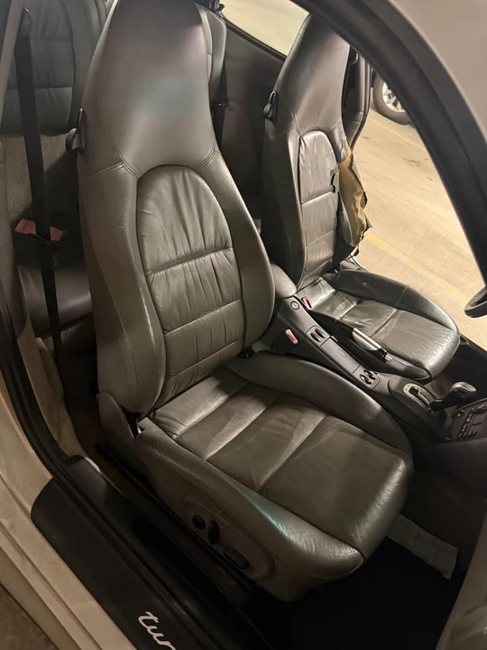 2001 Porsche 996 Carrera - Image 10 of 16