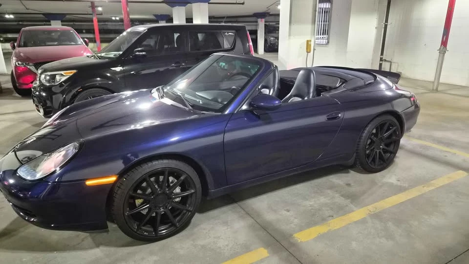 2001 Porsche 996 Carrera - Image 12 of 16