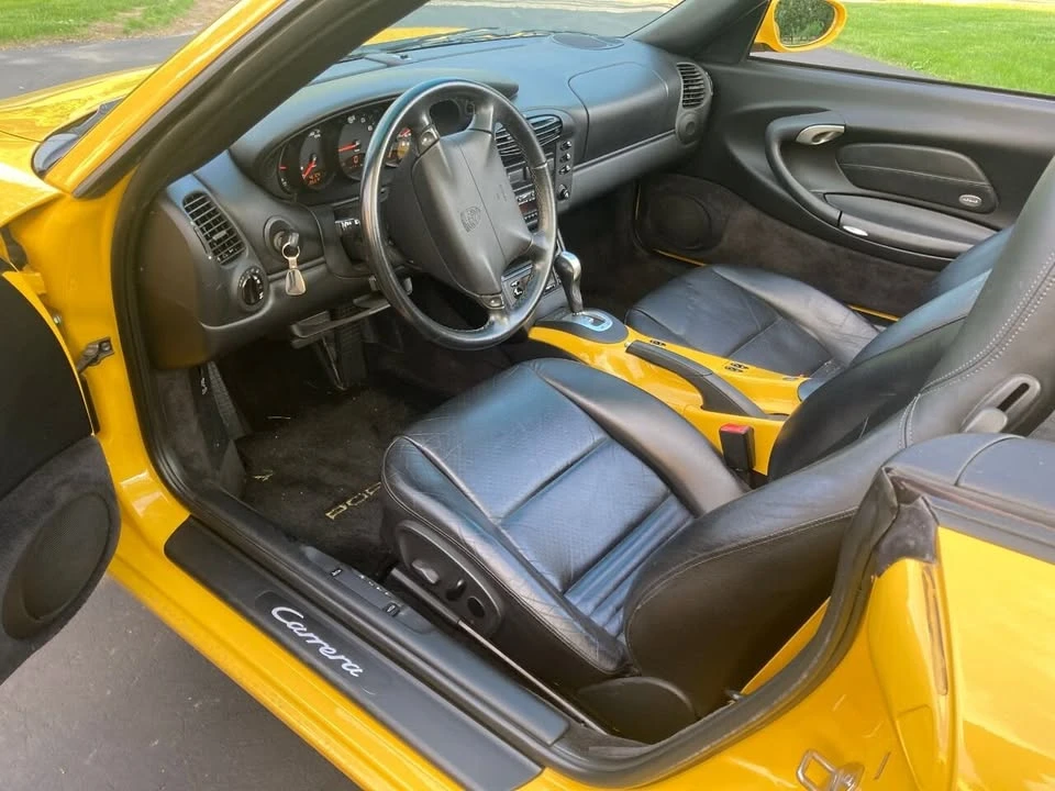 2001 Porsche 996 Carrera - Image 11 of 20