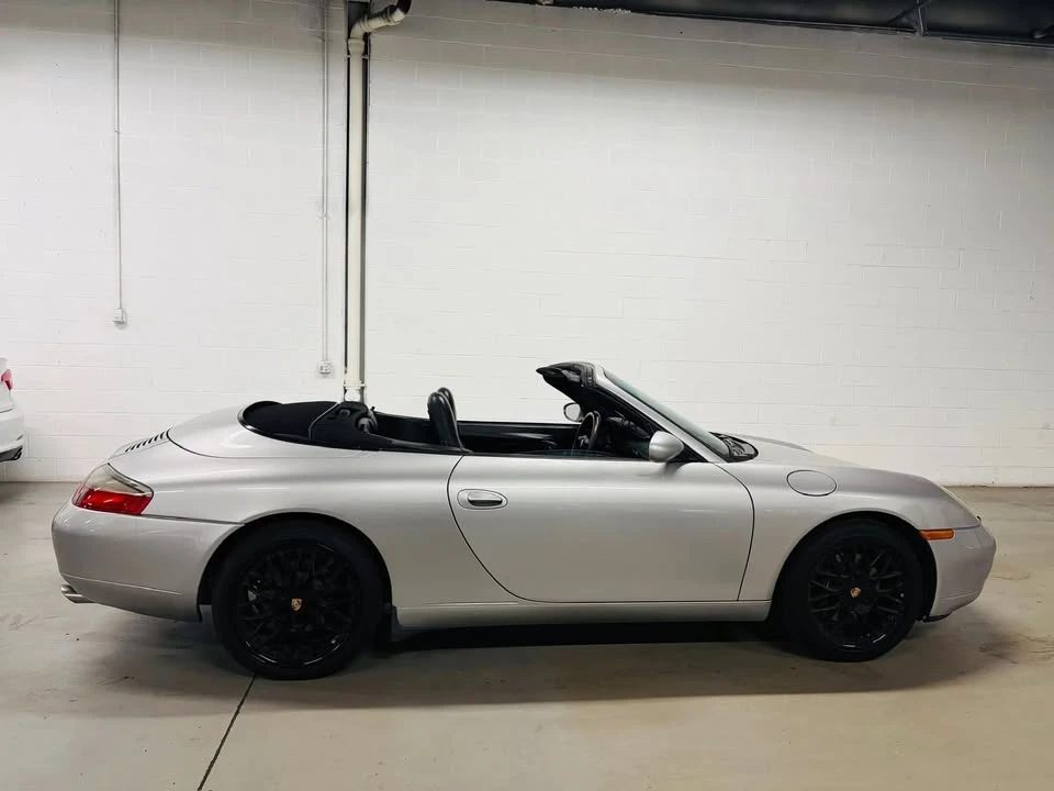 2001 Porsche 996 Carrera - Image 12 of 20