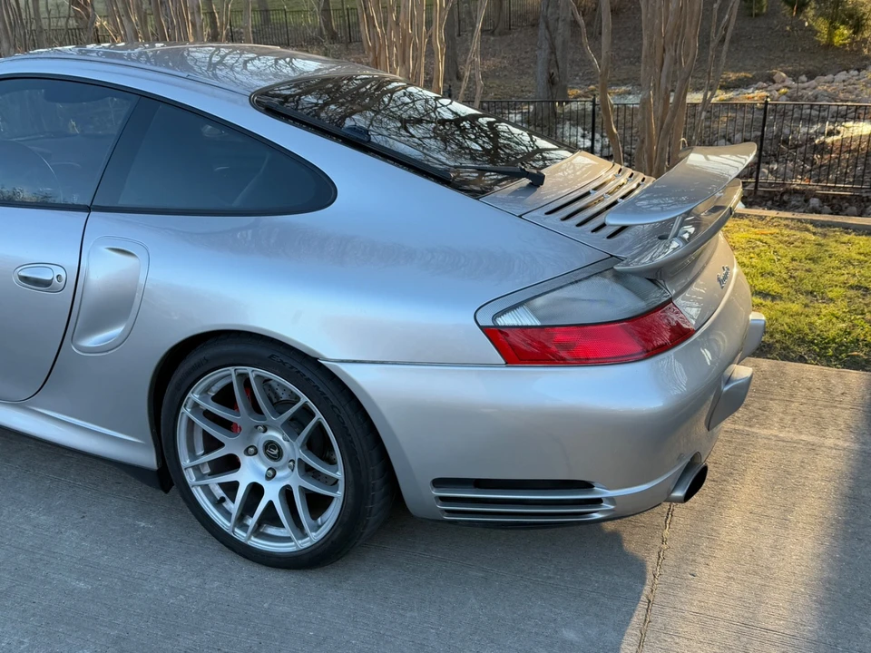 2001 Porsche 996 Turbo - Image 7 of 31