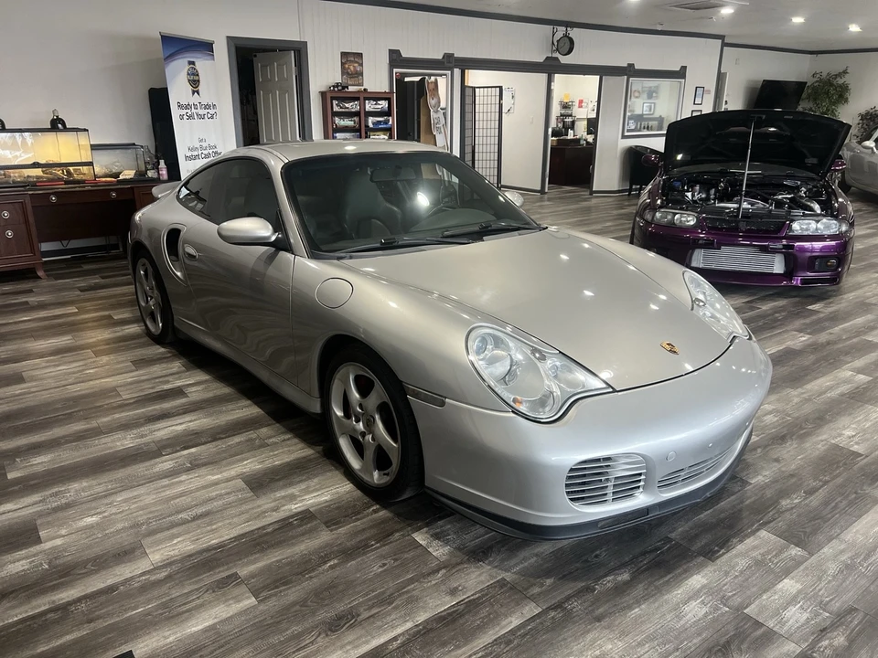 2001 Porsche 996 Turbo - Image 9 of 17