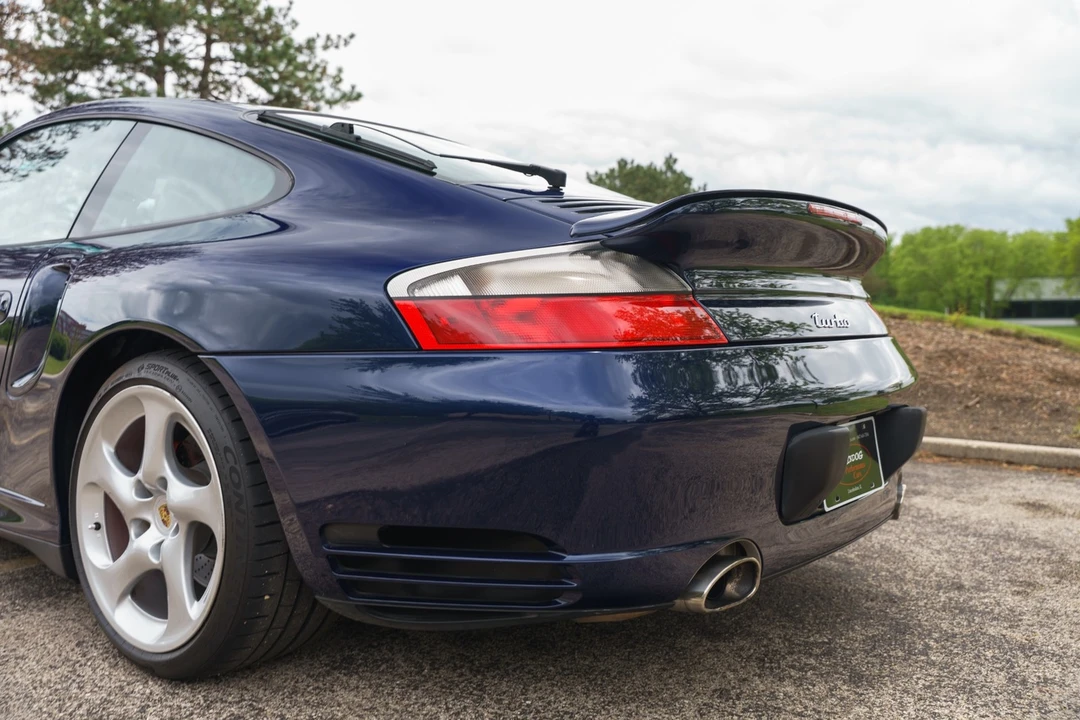 2001 Porsche 996 Turbo - Image 11 of 12
