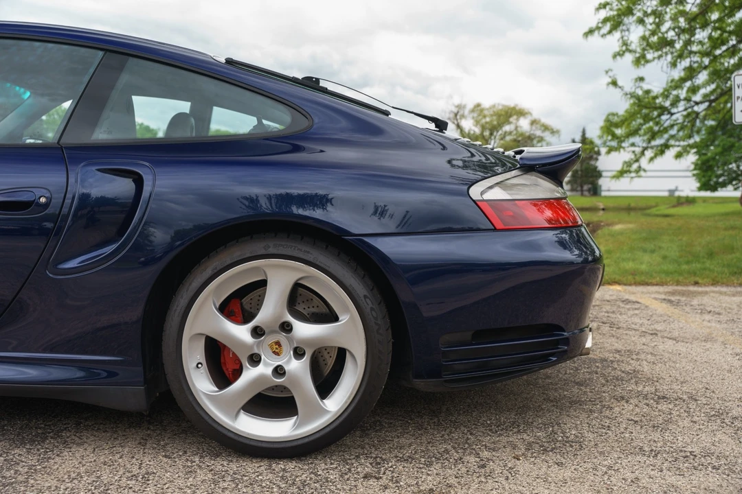 2001 Porsche 996 Turbo - Image 5 of 12