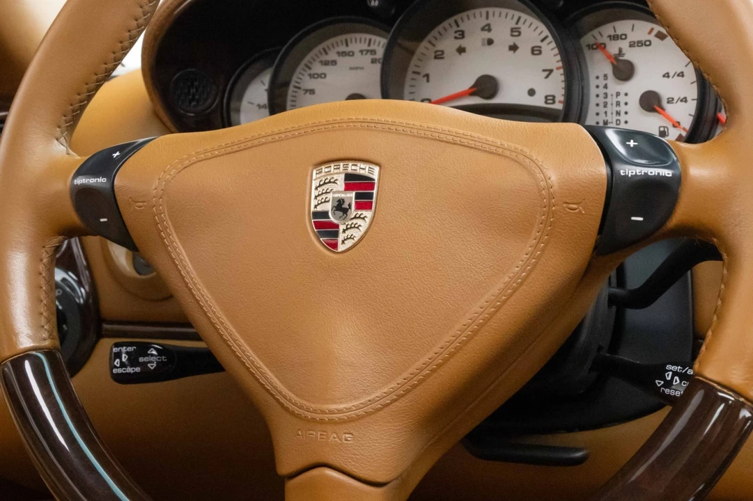 2001 Porsche 996 Turbo - Image 30 of 31