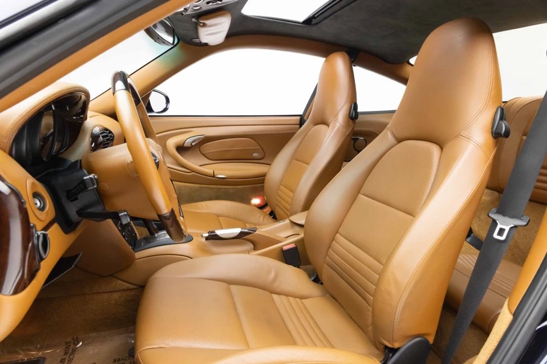 2001 Porsche 996 Turbo - Image 4 of 31