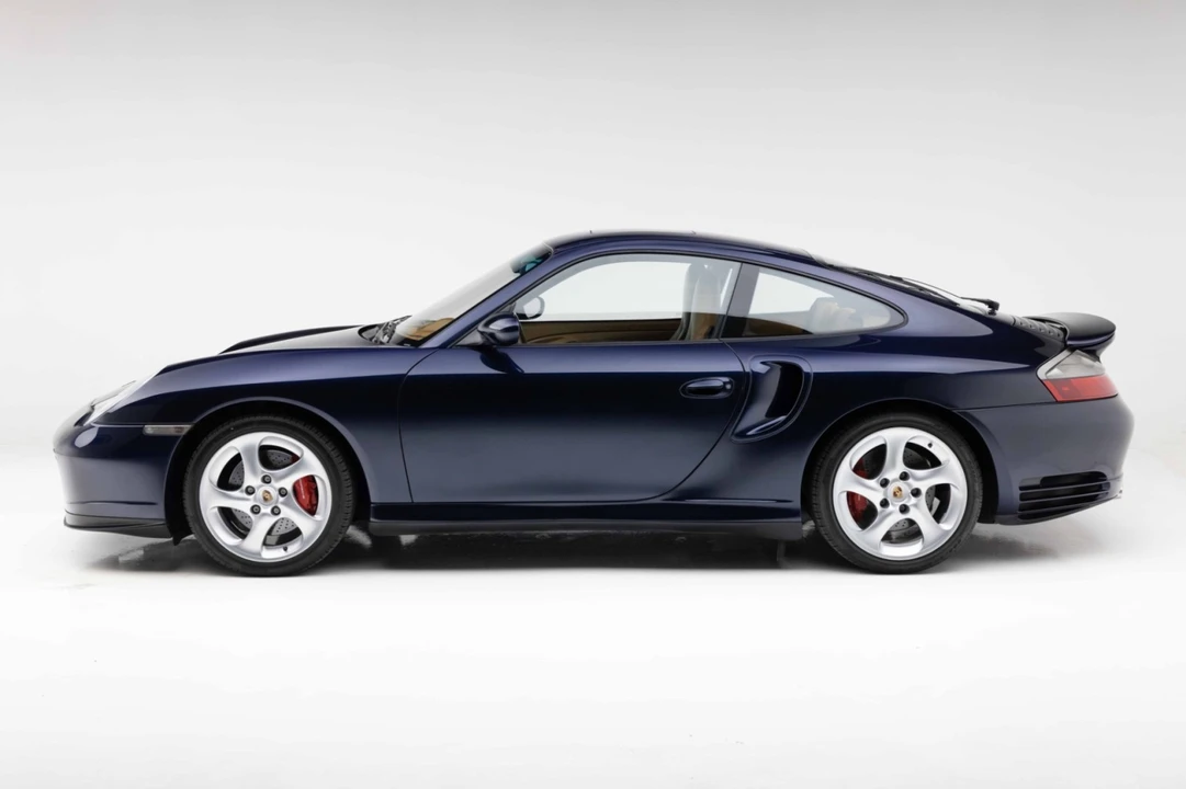 2001 Porsche 996 Turbo - Image 13 of 31