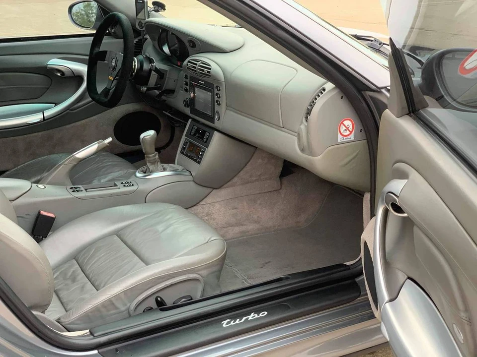 2001 Porsche 996 Turbo - Image 12 of 14